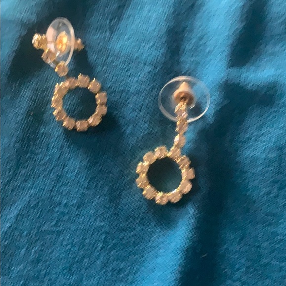 Fashion jewelry - Picture 2 of 3